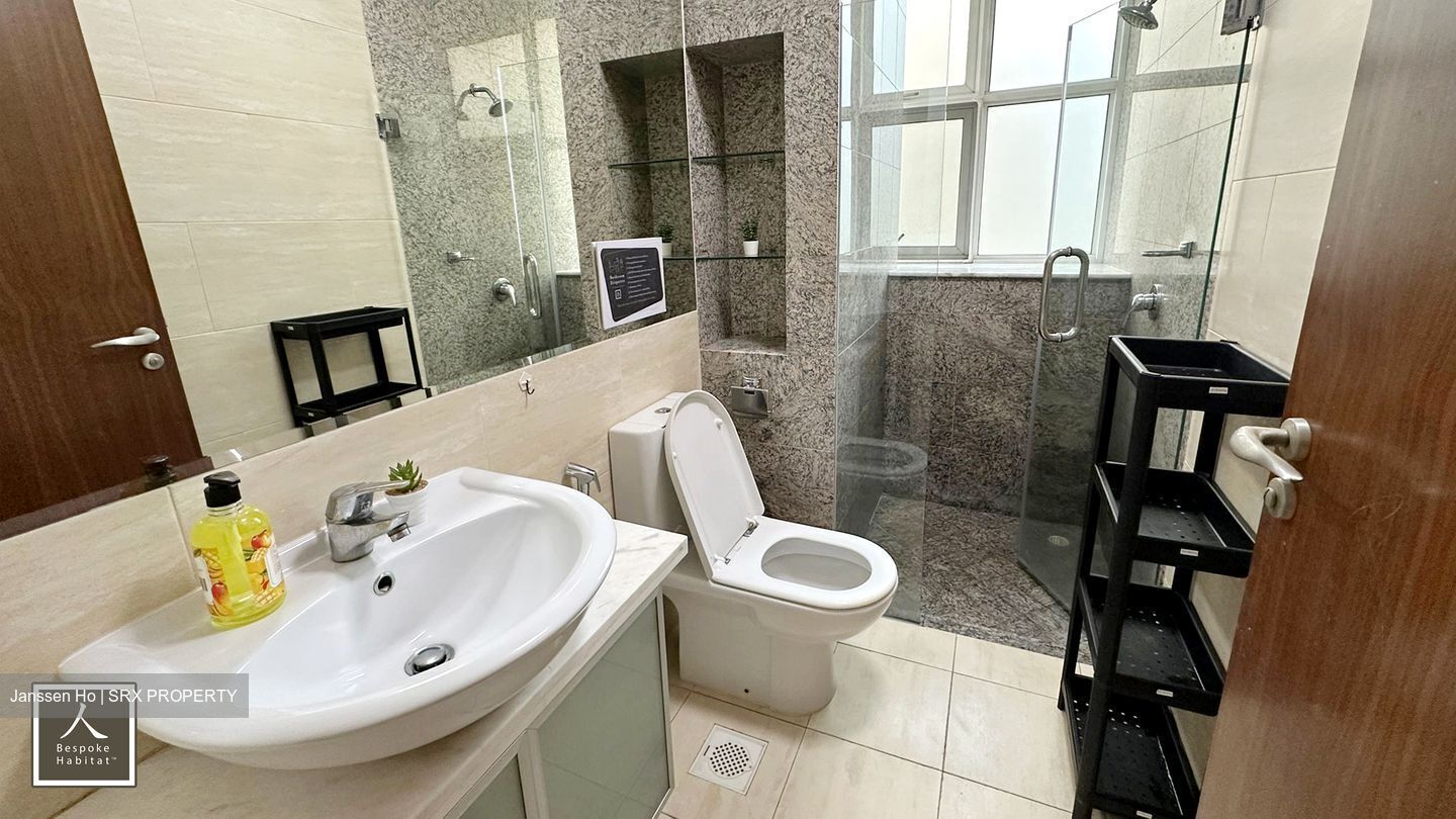 Sheares Ville (D10), Apartment #583193371